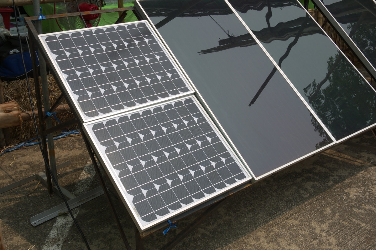 panneaux solaires tuiles